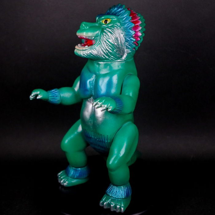 ギャラリー＆ショップ・墓場の画廊にブルマァク製「ジェロニモン