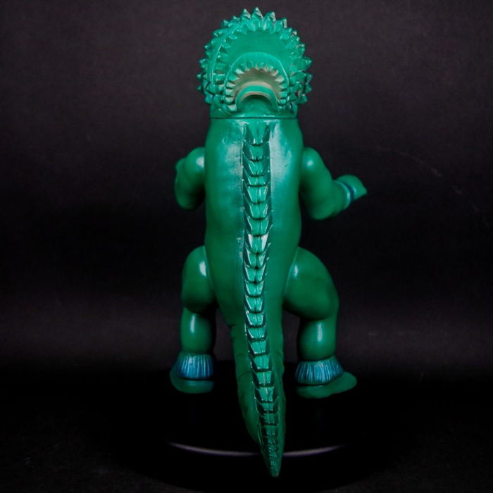 ギャラリー＆ショップ・墓場の画廊にブルマァク製「ジェロニモン