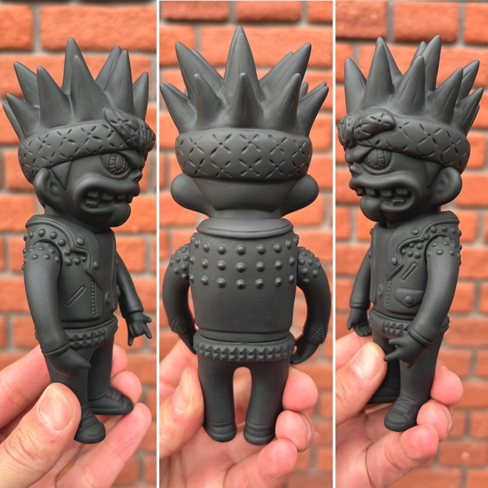 BlackBook Toyから「PUNK ROCK BOY & BABY」の「BK × GOLD」＆「Matte