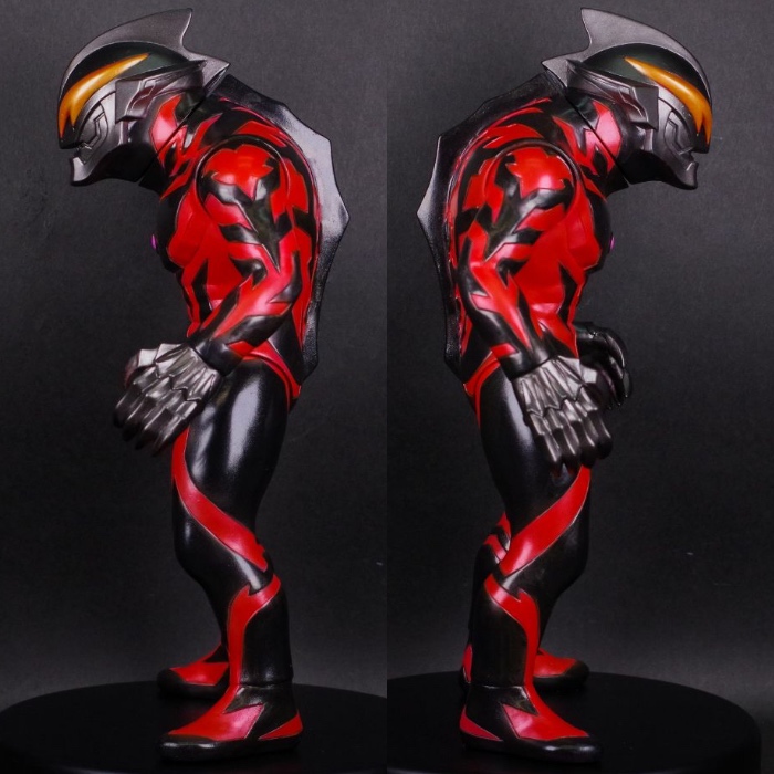 ブルマァクから悪の「ウルトラマン」が出現！ ギャラリー＆ショップ