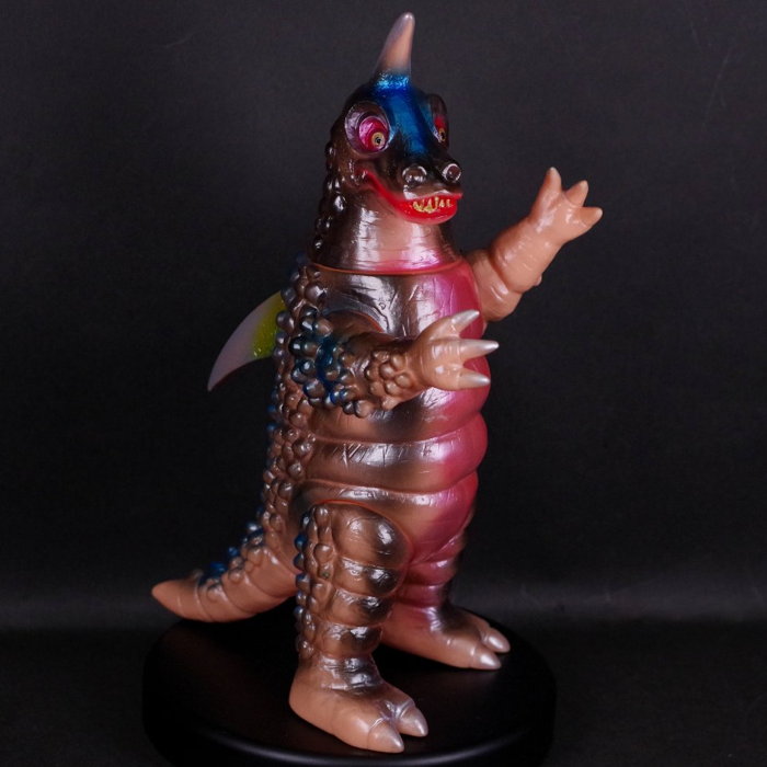 ブルマァクの「ウルトラ怪獣シリーズ」新作がギャラリー＆ショップ