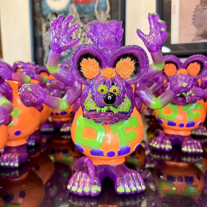 BlackBook Toyから昨年12月以来となる「Asura Rat Fink」新色登場