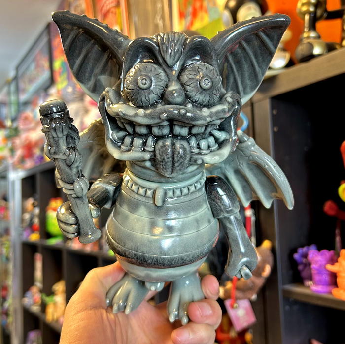 BlackBook Toy・Melo氏の初ソフビ「Demon Guyru」に「OGカラー」登場