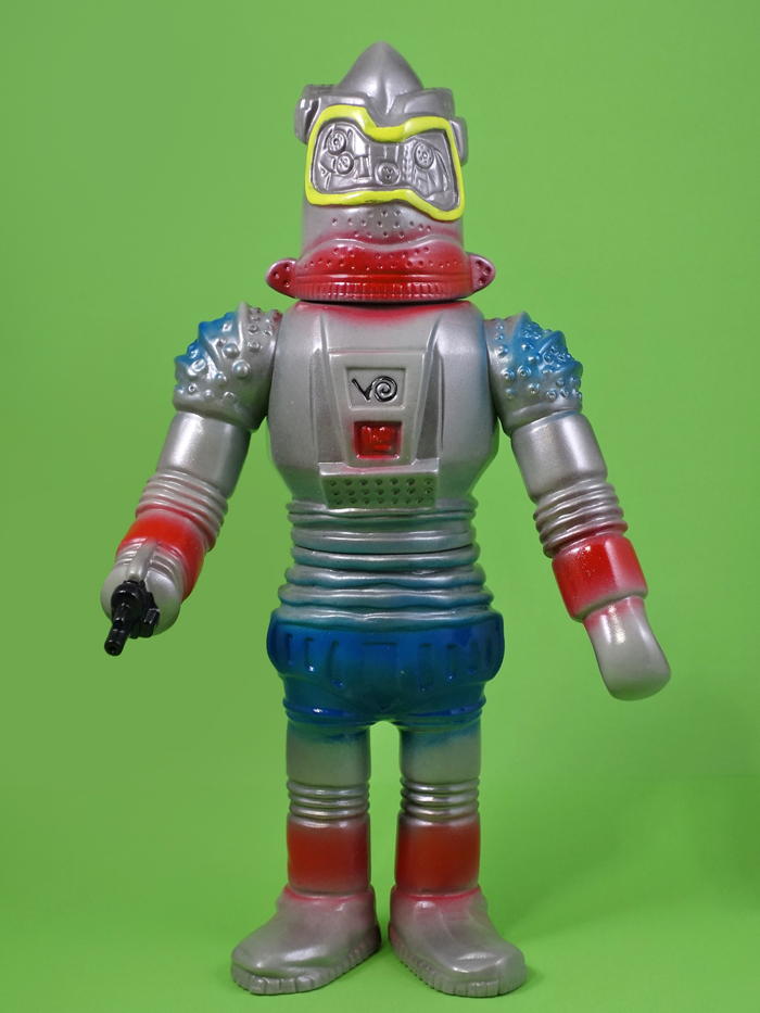 マルサンの「バルタン星人」＆「ユートム」のショップ・はしもと玩具店