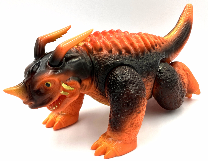 TSUBURAYA CONVENTION 2025」にマルサンが登場！復刻からif設定まで