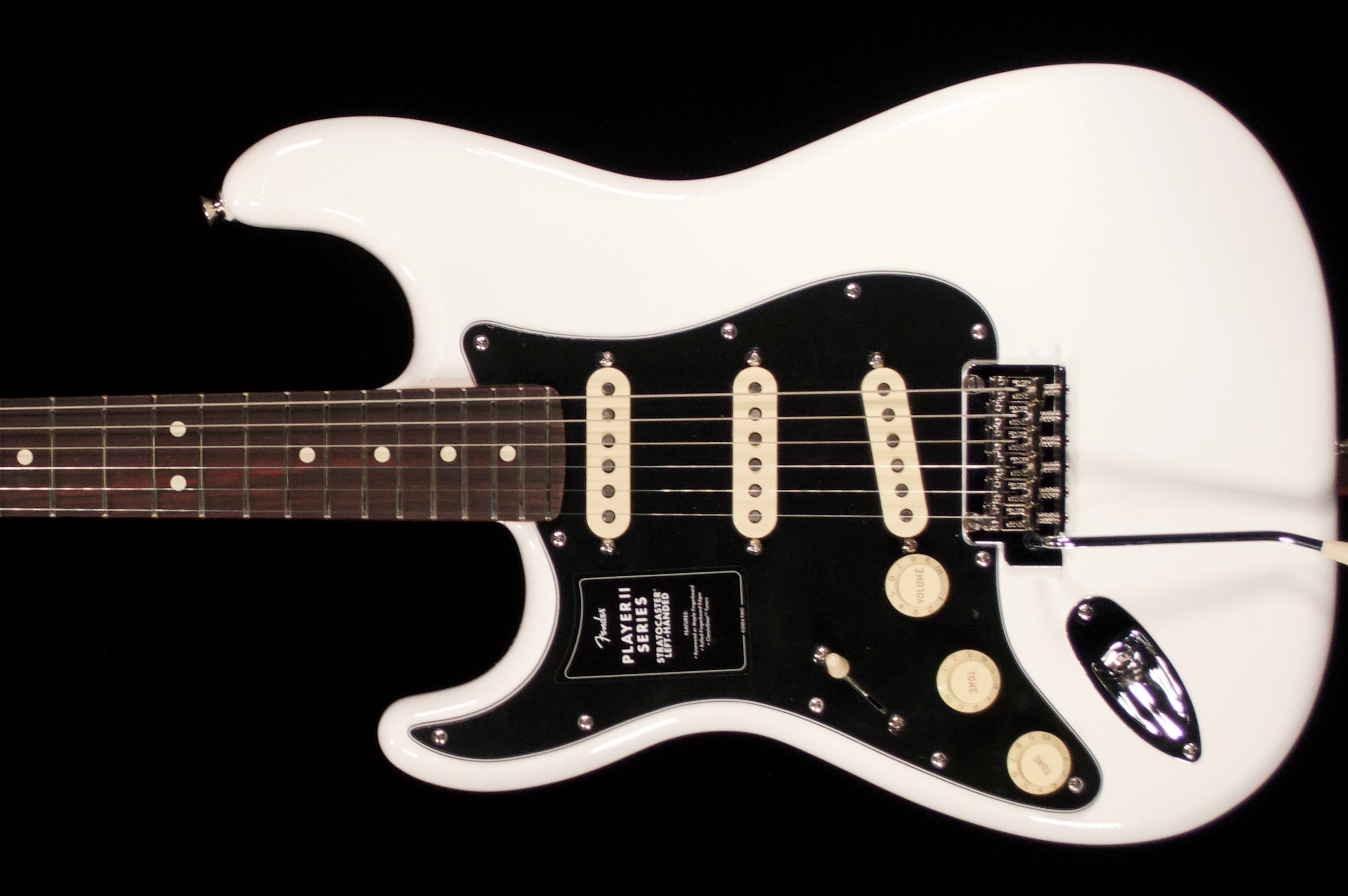 ✓ Fender Player 2 Strat Left-handed – Southpaw Guitars