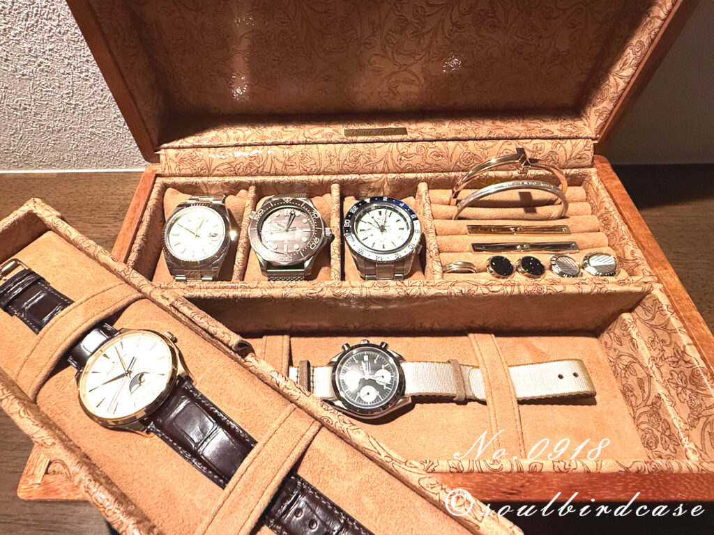 時計ケースと内装の革のヒント | 高級時計ケースのソウルバード