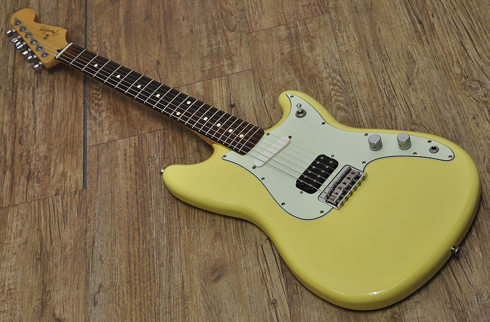 Fender Duo-Sonic HS Special edition | 買取り実績 - 楽器、ギター