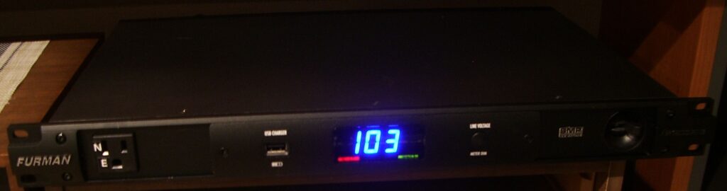 IMGP3031-FURMAN-P-1800PFRJ-