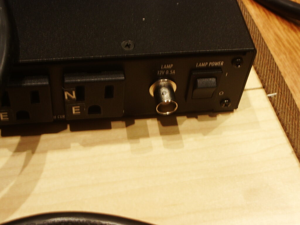 FURMAN – P-1800PFRJ | 音の寄り道