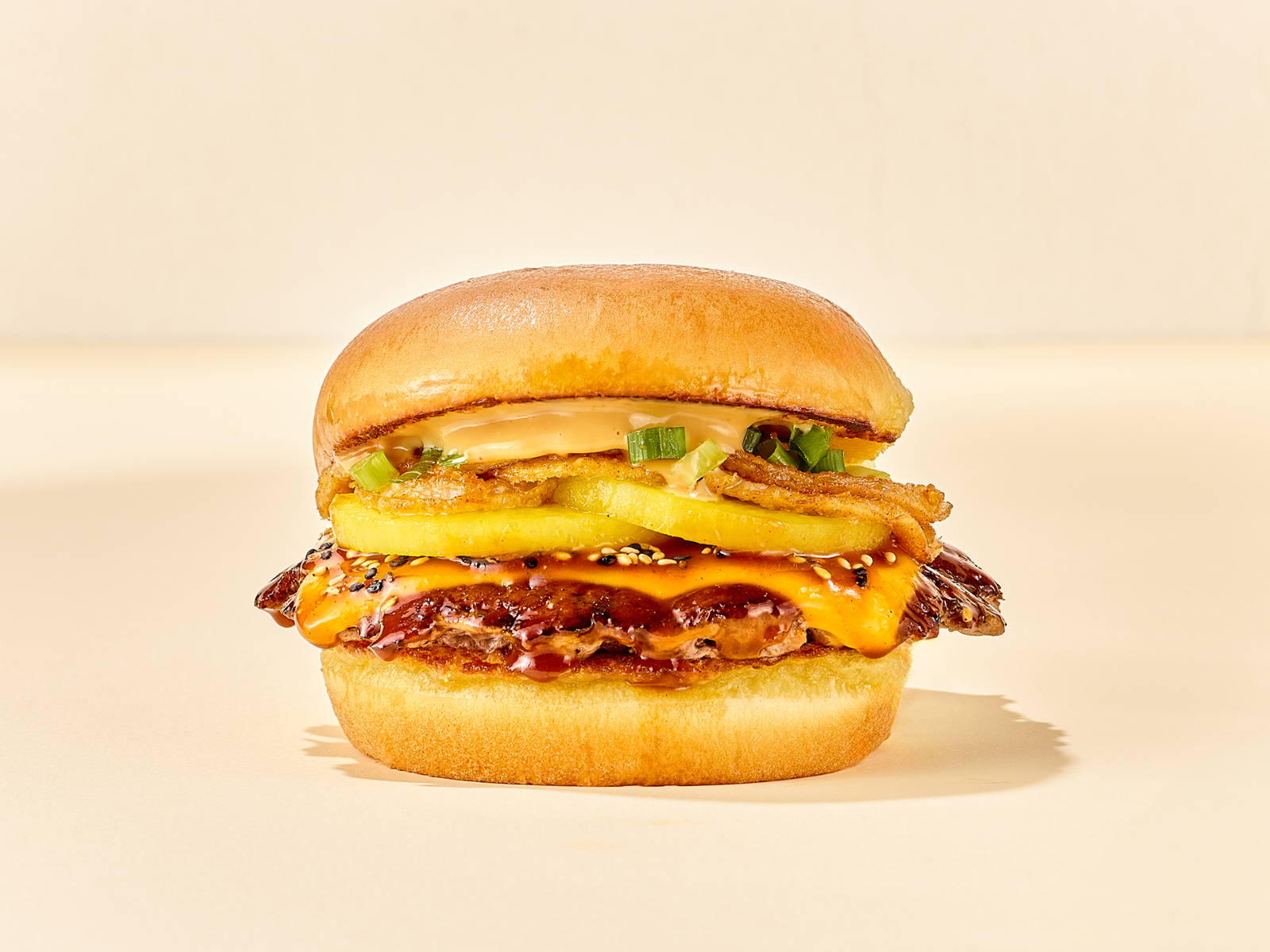 シェイク シャック×『HUMAN MADE』コラボメニューや限定アイテムを発売