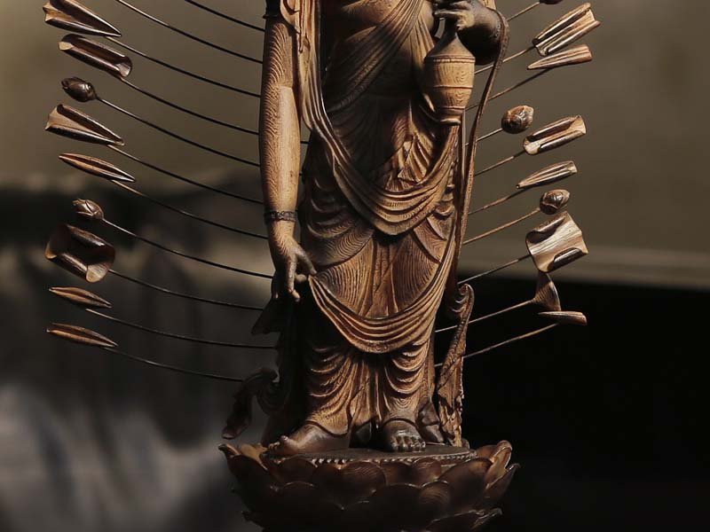 イスム 十一面観音～蓮華～ - インテリア仏像のイスム