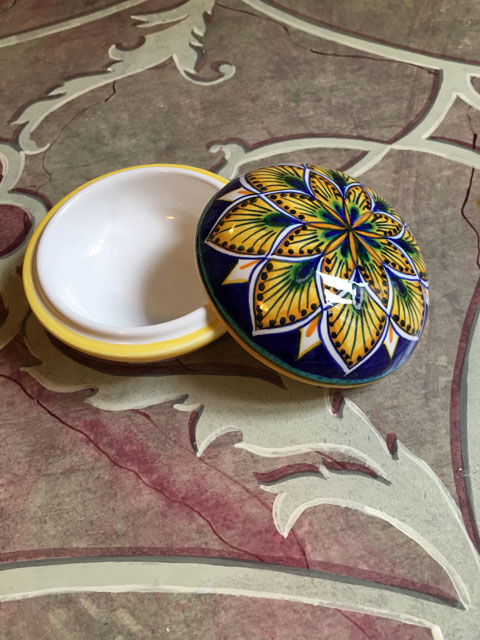 イタリアのマヨルカ焼の街：デルータ | スペインタイルアート工房 Blog