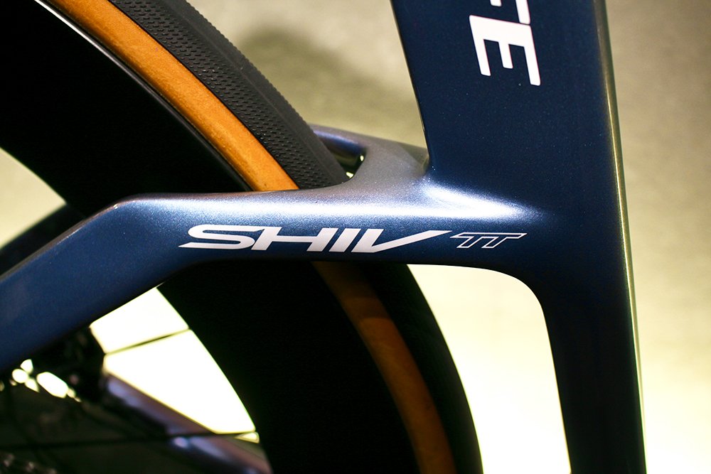TKも実戦投入！】S-Works Shiv TT ModuleでIronman世界選手権へ