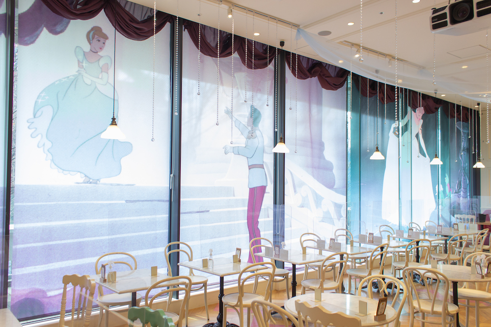 ディズニー シンデレラ」OH MY CAFEが東京・大阪・名古屋でオープン