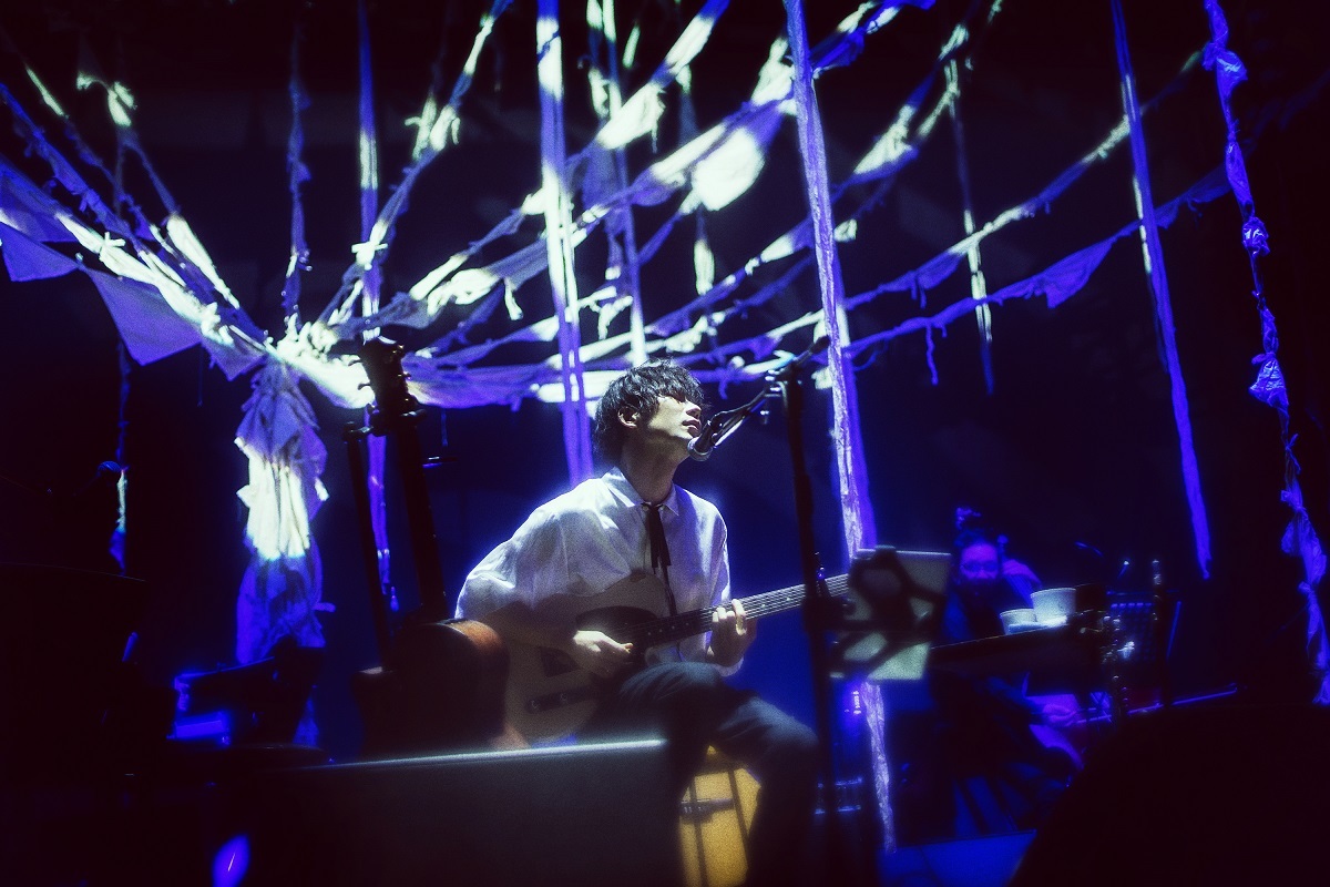 TK（凛として時雨）、オーチャードホールで開催されたアコースティック