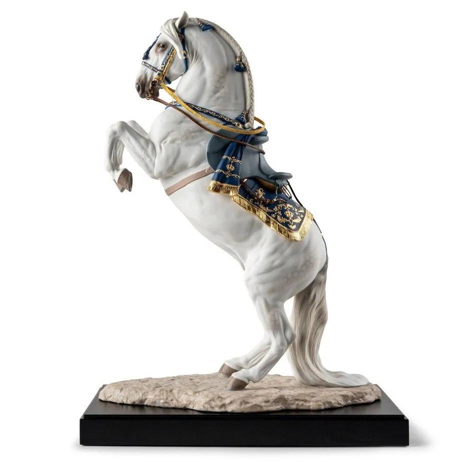 Lladró Spanish Pure Breed - Haute École sculpture | artedona.