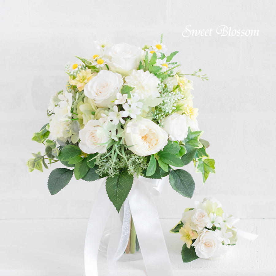 ホワイト＆イエローのナチュラルブーケ【ブリザーブドフラワーの