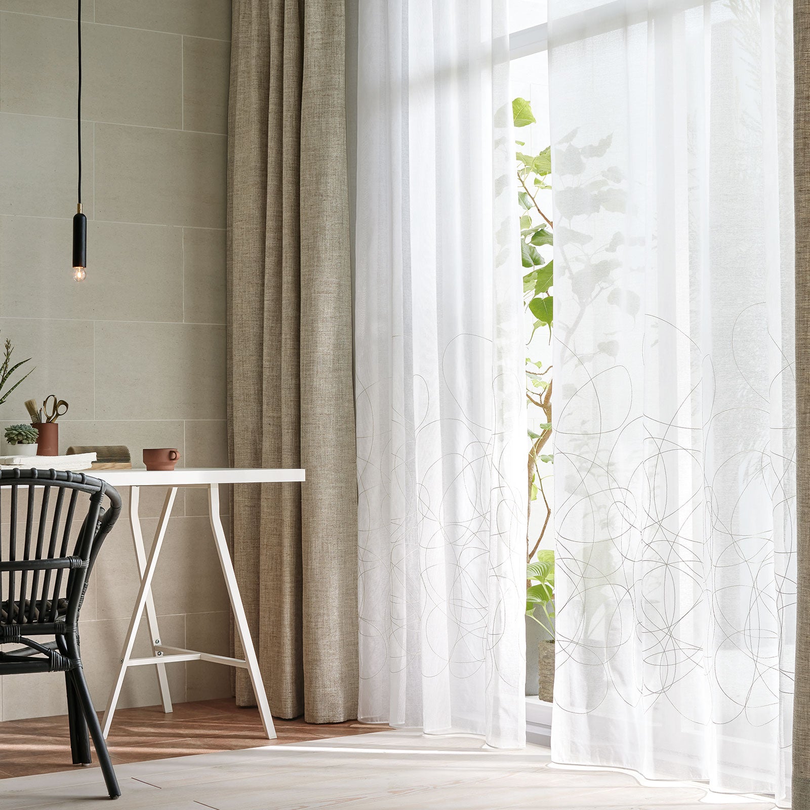 U-5043 Embroidery｜株式会社スミノエ インテリア プロダクツ（SUMINOE