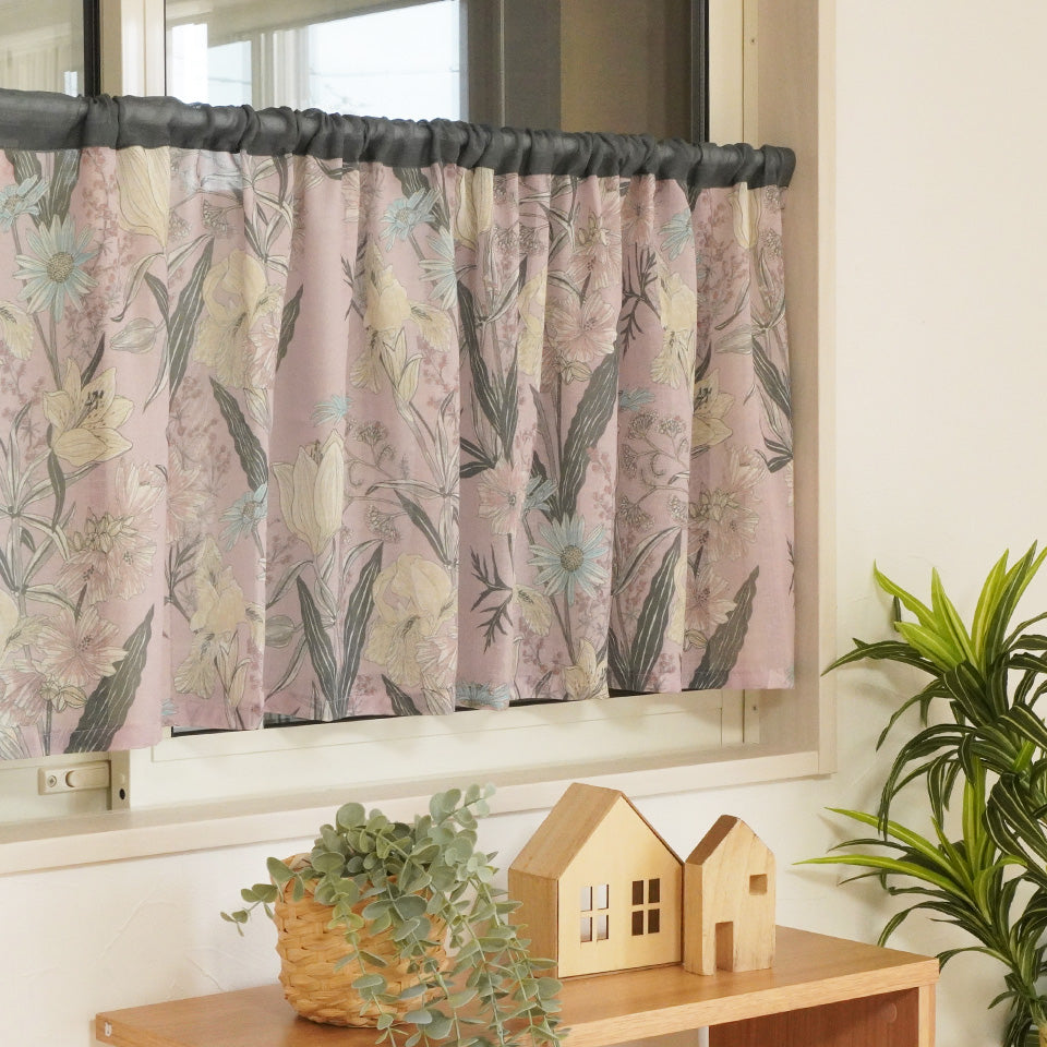 既製カフェ｜お部屋に馴染む程よい透け感の北欧花柄カフェカーテン｜R