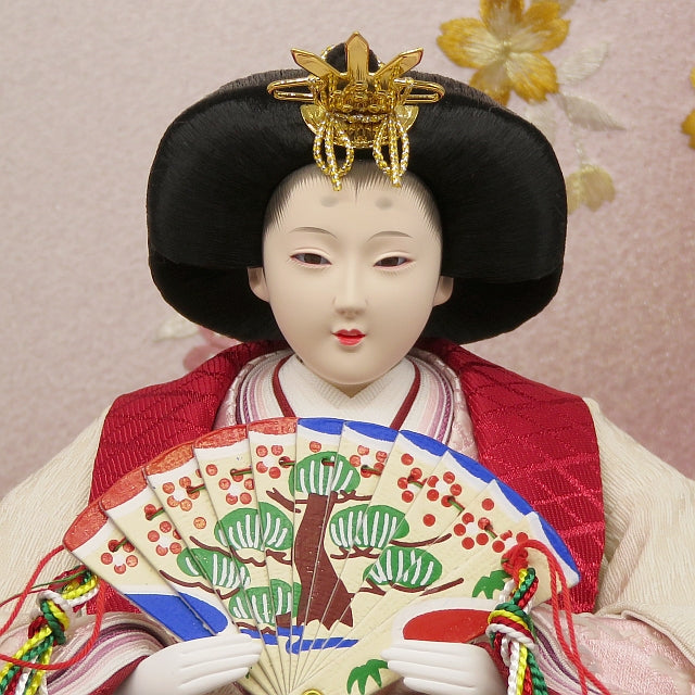 しあわせ雛 絢音 三五親王飾 桜舞刺繍 – スガ人形店