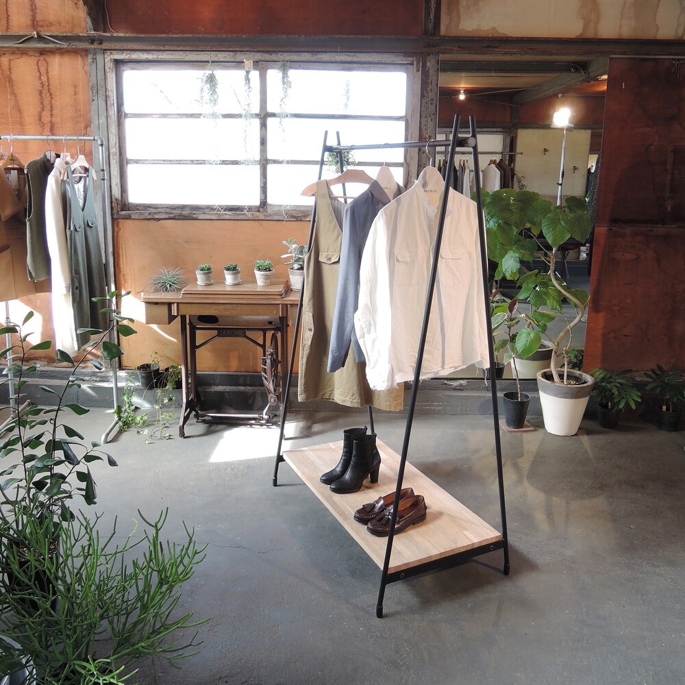 NハンガーラックA 900/1200 棚板付 BLACK | SUGIYAMA | Japanese