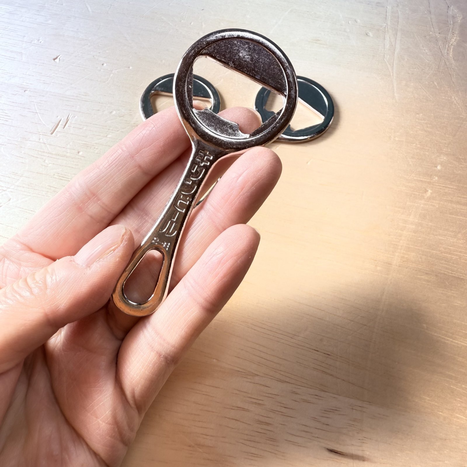 キリンビール キリンレモン 栓抜き 丸型