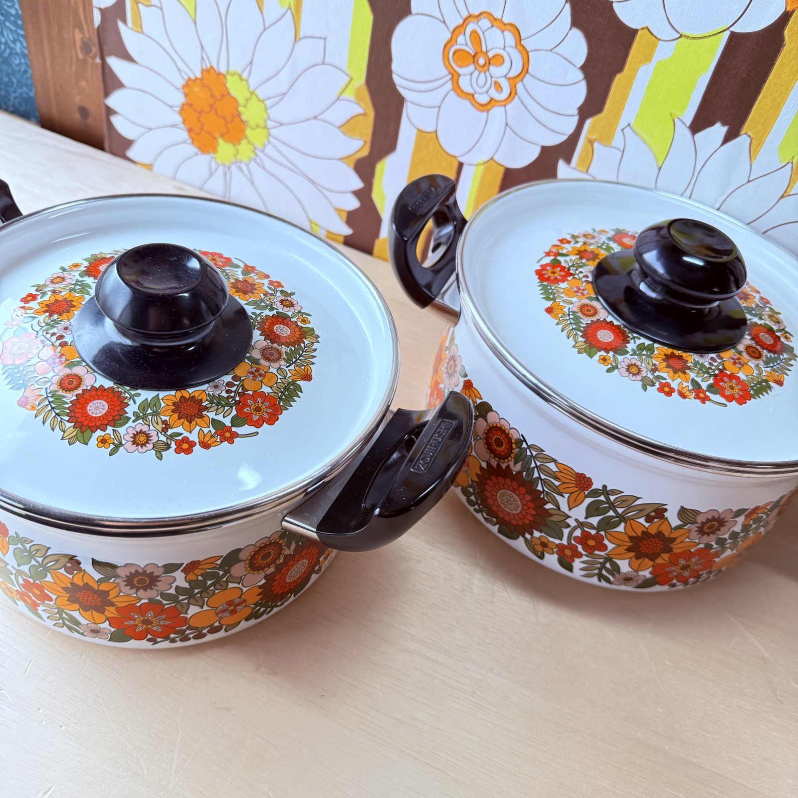 象印 ホーロー両手鍋 レトロポップ 花柄 18cm 20cm