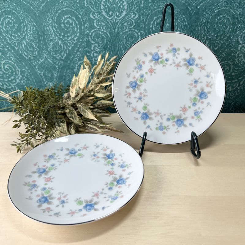NORITAKEノリタケ 早春シリーズ 青い花柄 薔薇模様 ケーキ皿 15cm 2枚