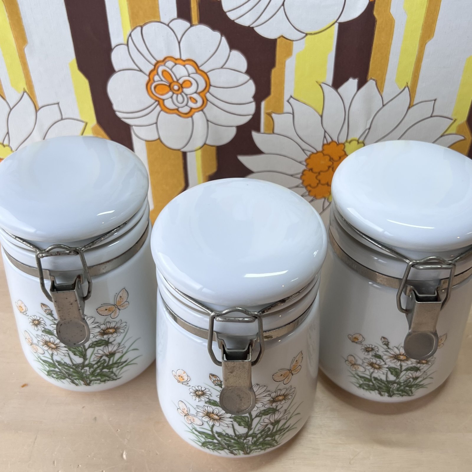 vintage グラスベイク風お花柄の陶器製保存容器 密閉容器 1個