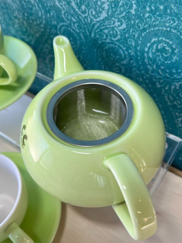 山本寛斎 KANSAI ティーセット カップ＆ソーサー×5 ティーポット×1