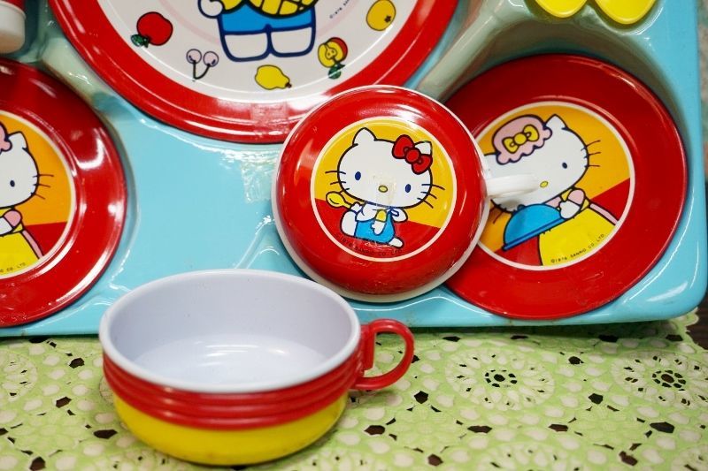 SAMRIO サンリオ旧ロゴ ハローキティ玩具 キティちゃんのおままごと