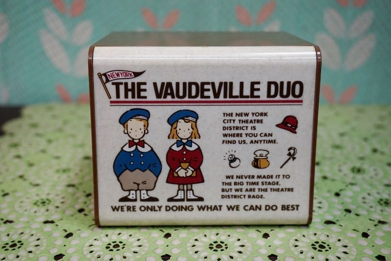 SANRIO サンリオ旧ロゴ THE VAUDEVILLE DUO 1987年 ミラー付き小物入れ