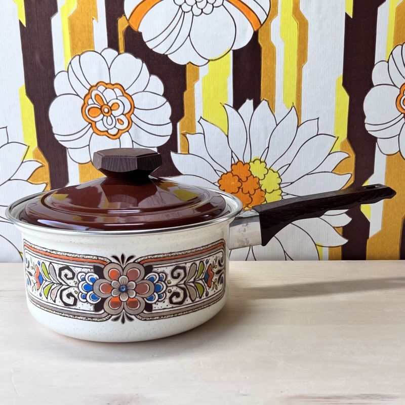 サンコーウェア モダン柄ホーロー片手鍋 16cm ブラウン蓋 北欧風 花柄
