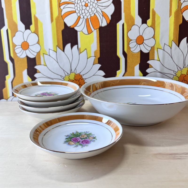 TOEN 薔薇の花の小皿と大皿のセット オレンジライン 花柄プレートセット