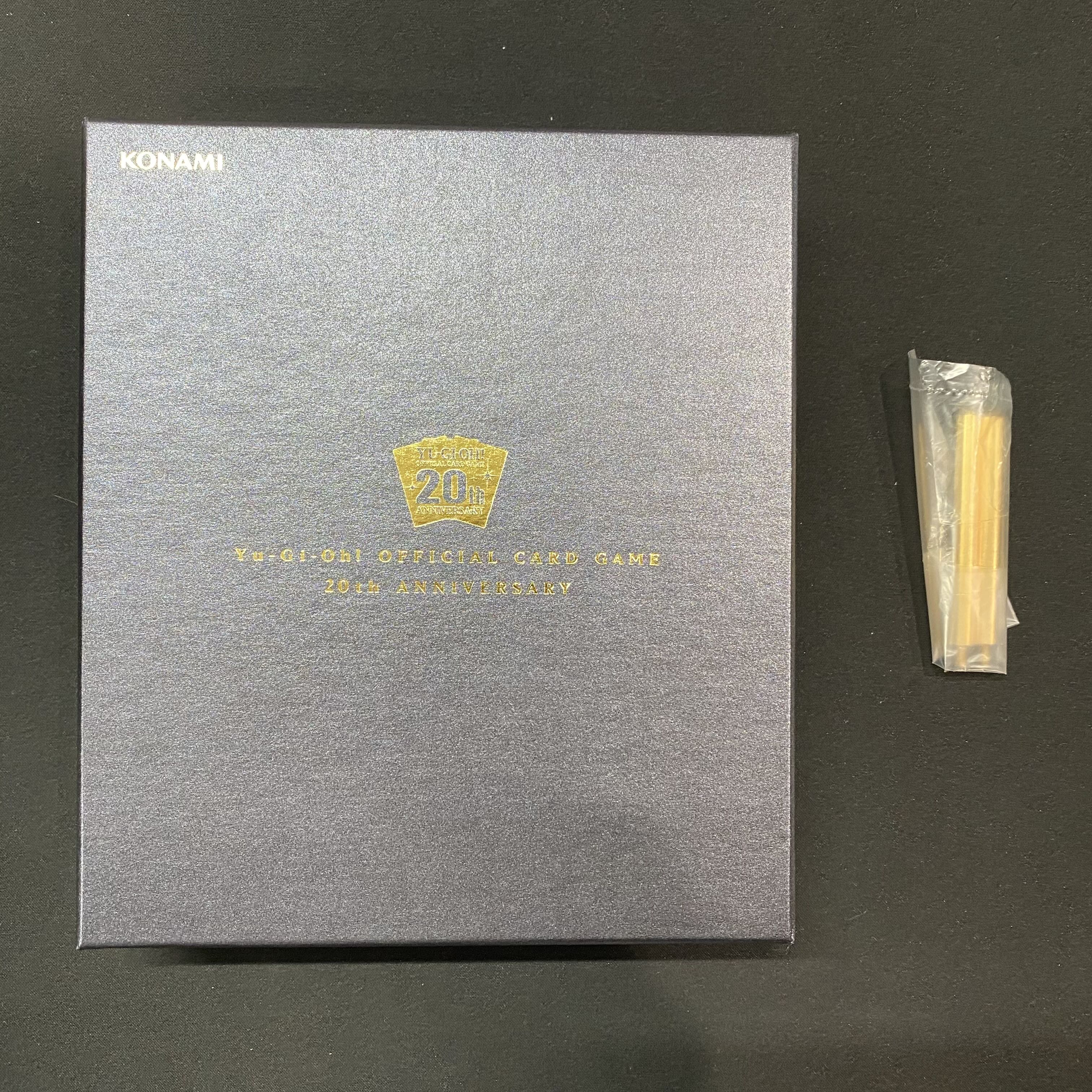 純金製『青眼の白龍(20thANNIVERSARYGOLDEDITION)』 プロモ 1枚の通販