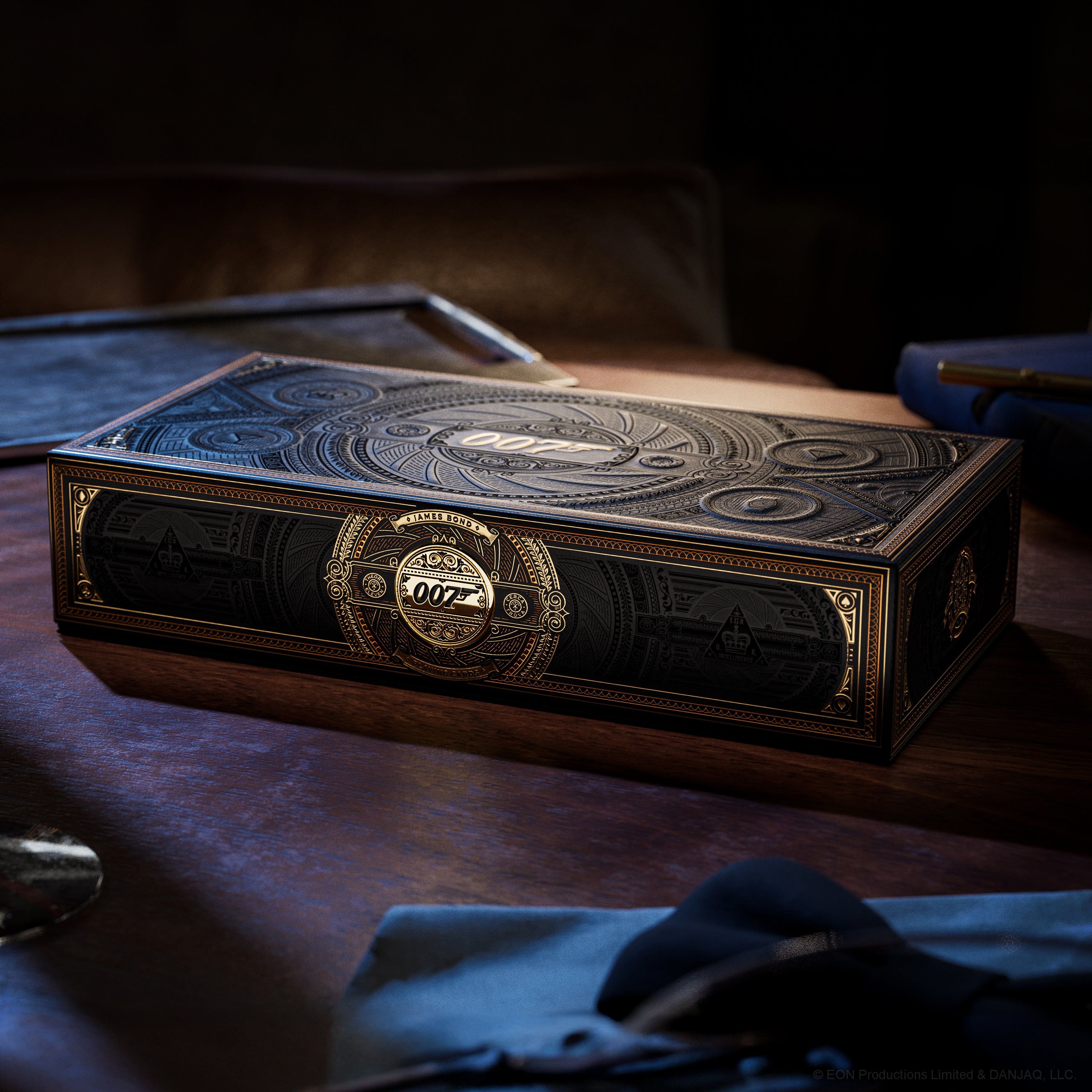 James Bond 007 Box Set | theory11