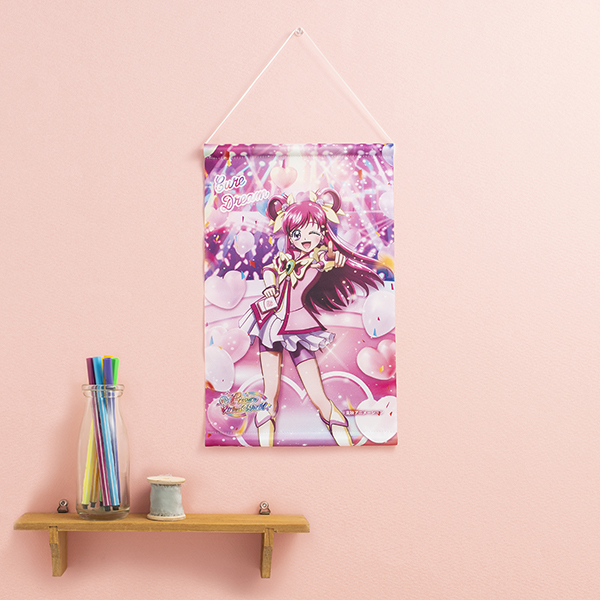 プリキュアバーチャルワールド】A4ランダムタペストリー: 雑貨｜東映