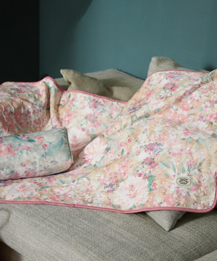 メイビル柄 リバーシブルハーフブランケット（ひざ掛けサイズ