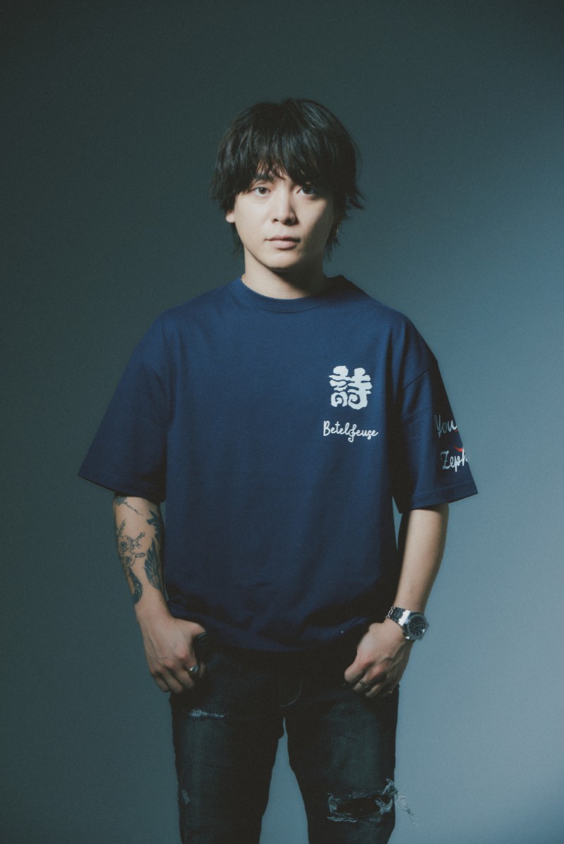 Zephyren Online Store / 優里xZEPHYREN -Betelgeuse- S/S TEE NAVY