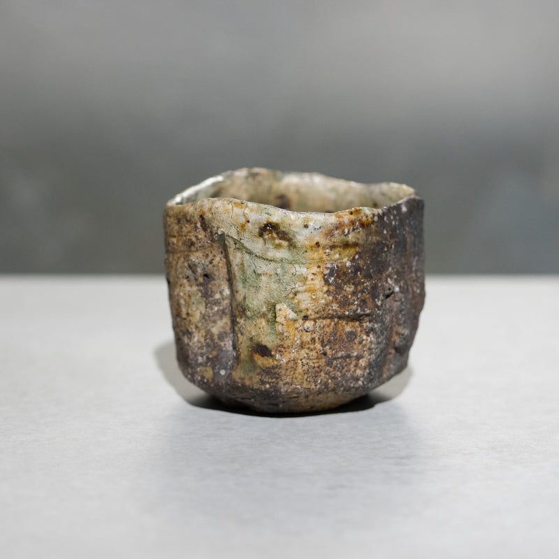 谷本貴 / 伊賀ぐい呑（一点物） – HULS GALLERY TOKYO | 現代工芸