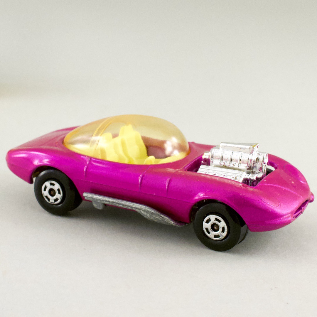 イギリス マッチボックス（matchbox） superfast HOT ROD DRAGUAR 36
