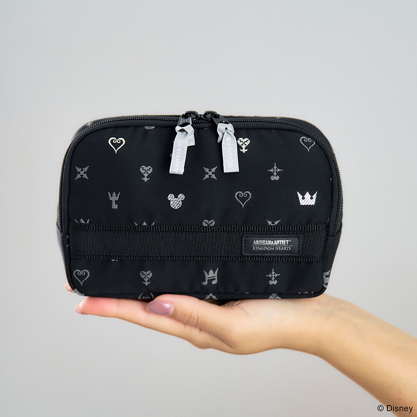 キングダム ハーツ × アルティザン・アンド・アーティスト ポーチ