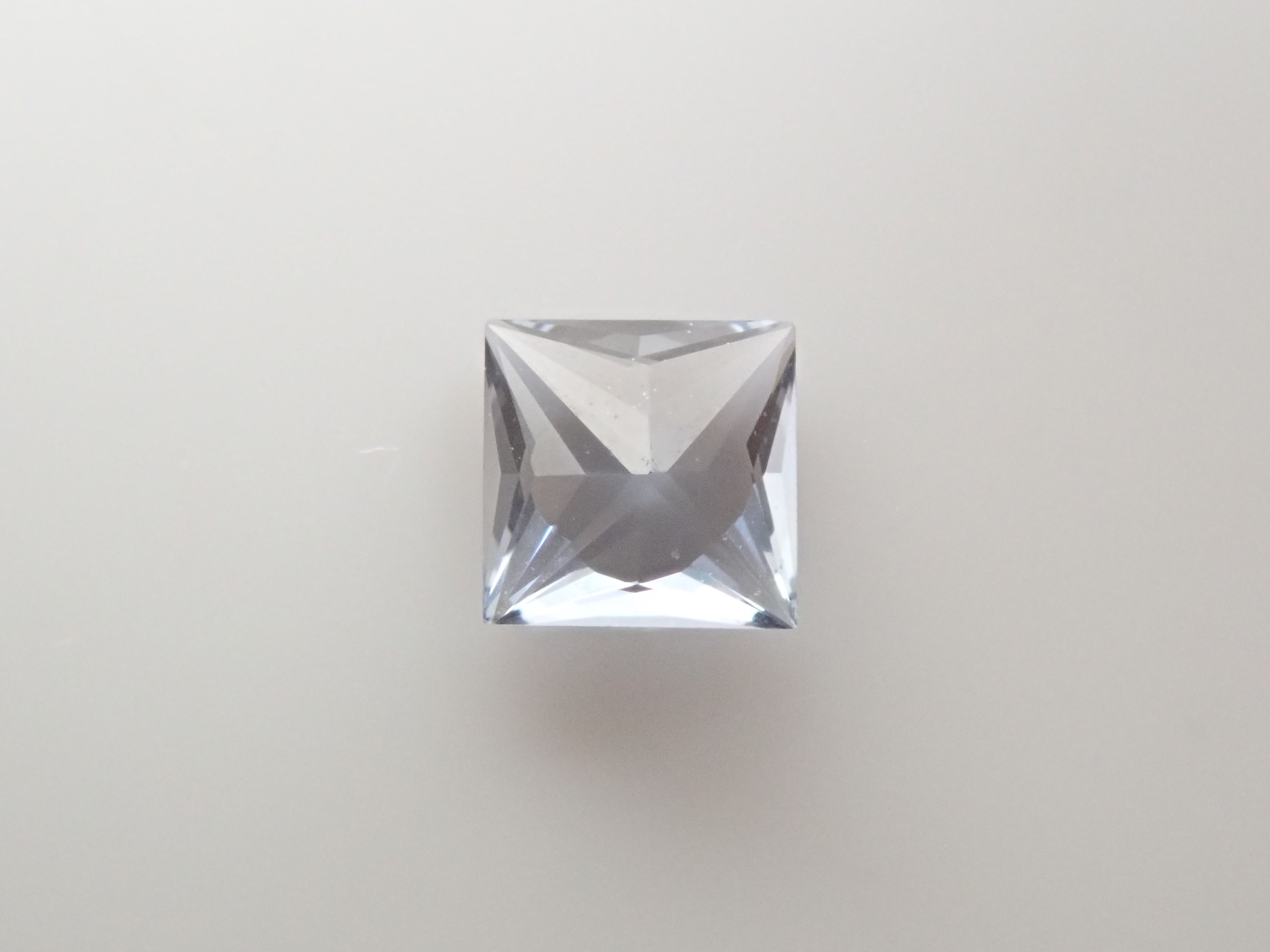 タンザニア産スピネル 0.165ctルース