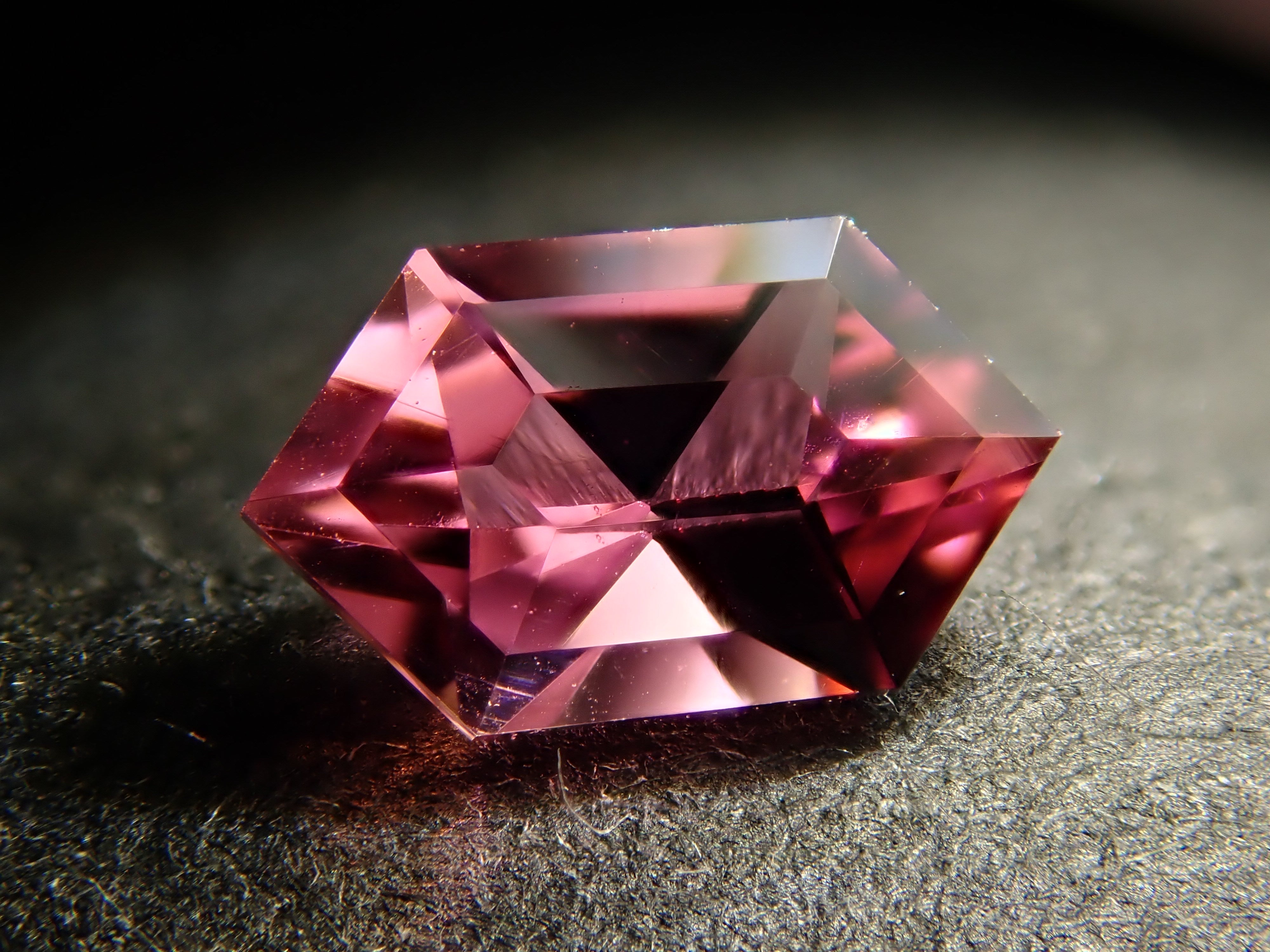 ピンクトルマリン 0.341ctルース