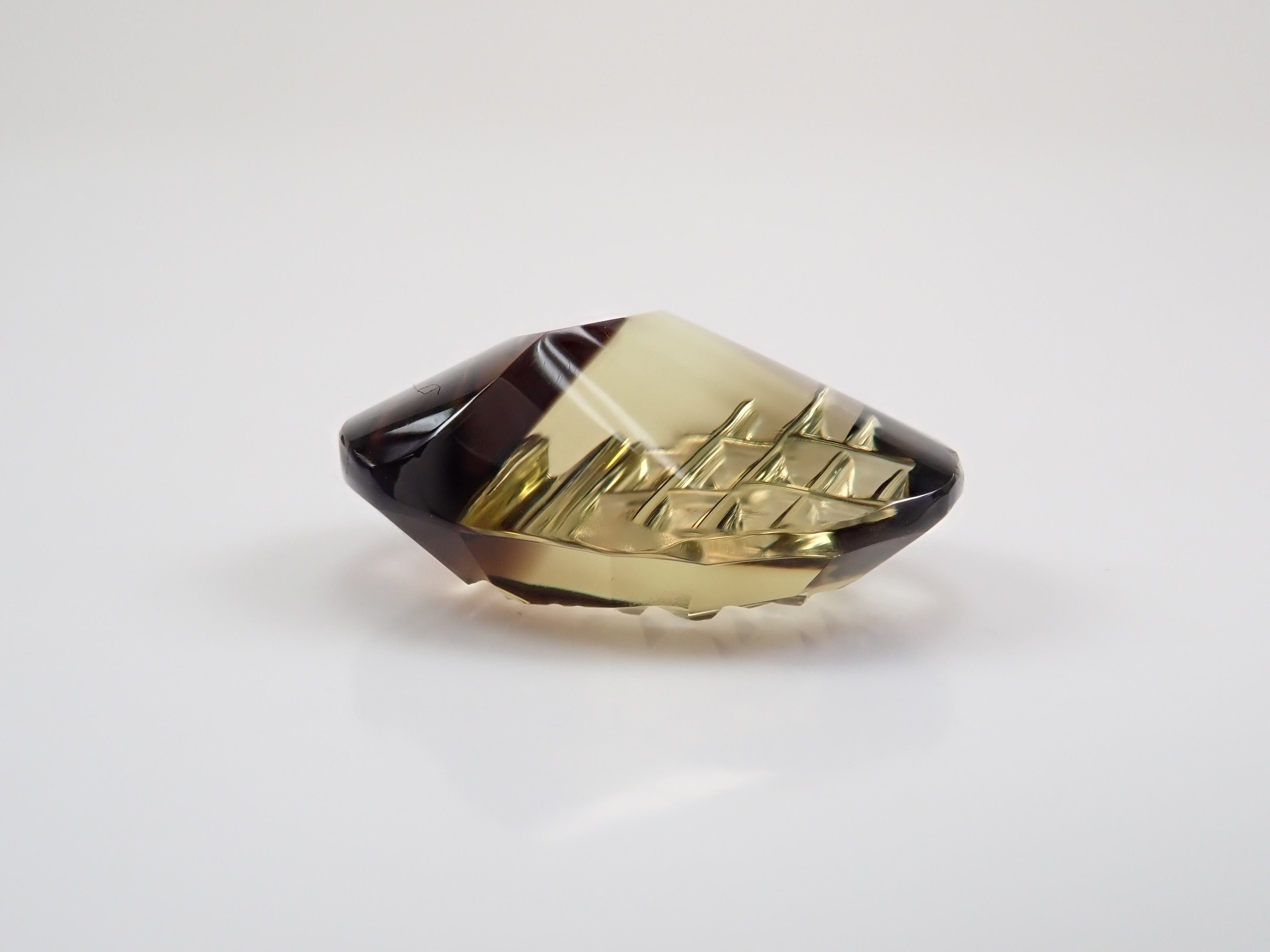 山本武氏】バイカラースモーキークォーツ 10.674ctルース