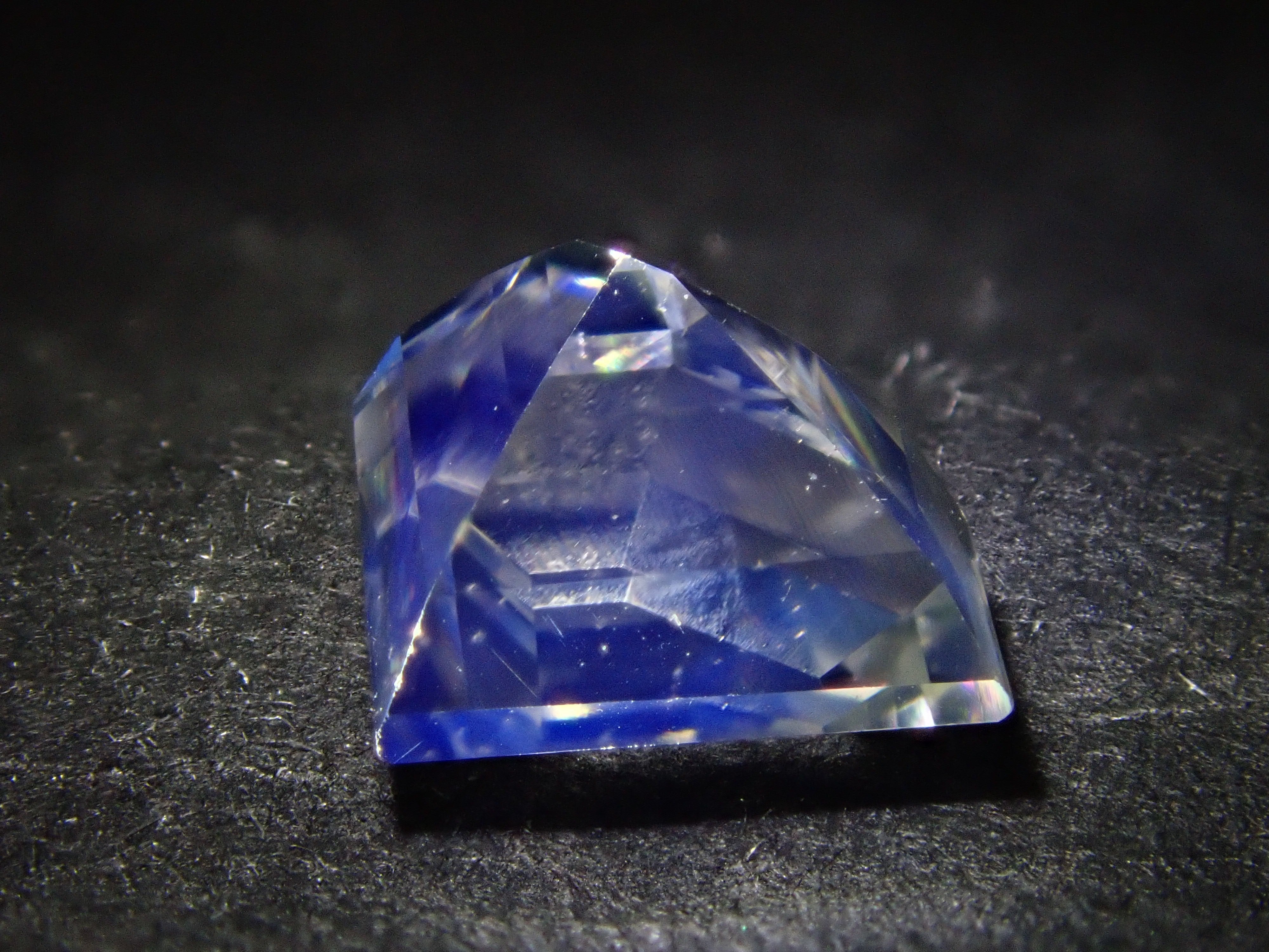 マダガスカル産アンデシン・ラブラドライトムーンストーン（通称名