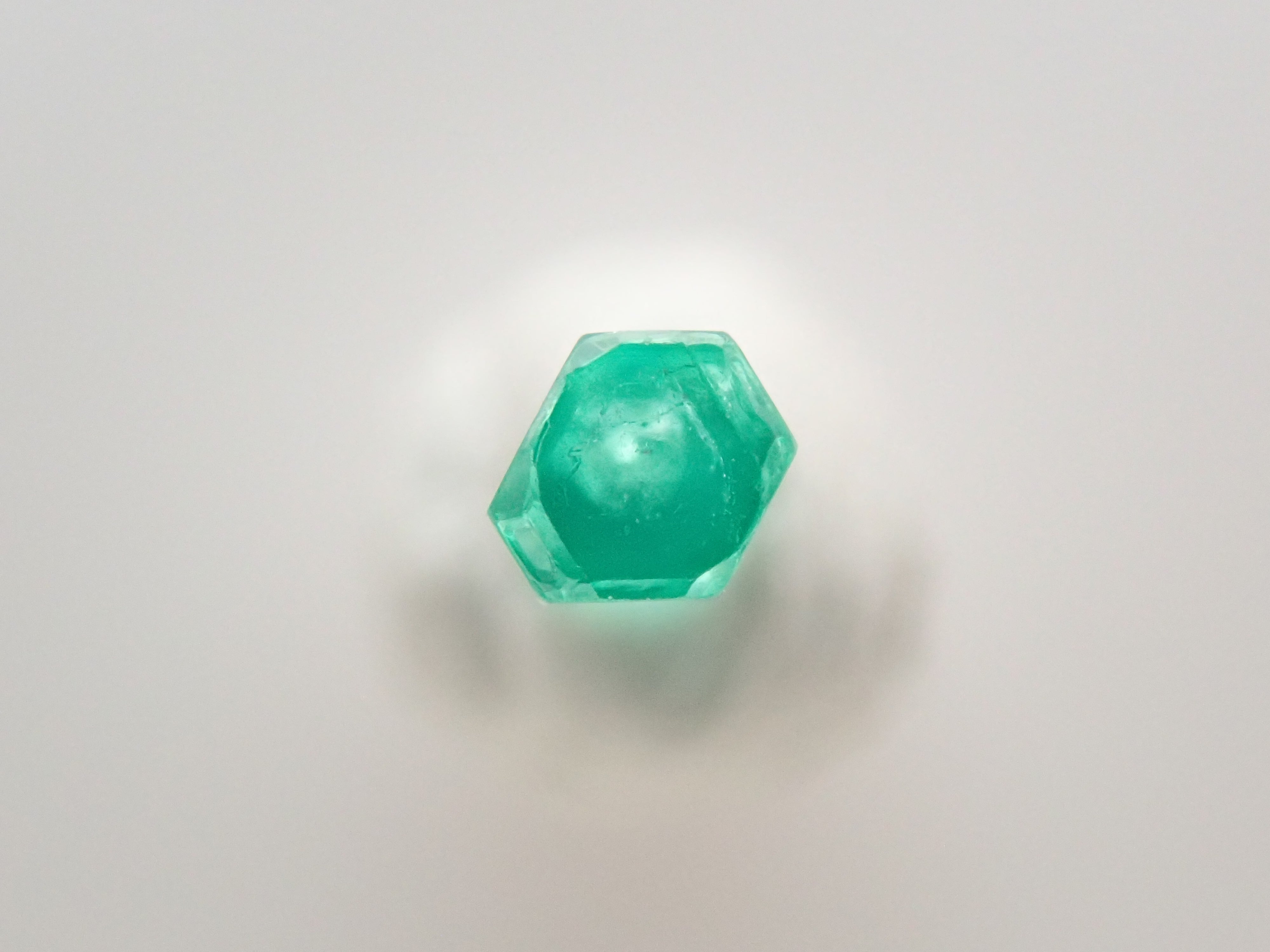 コロンビア産エメラルド 0.202ct原石