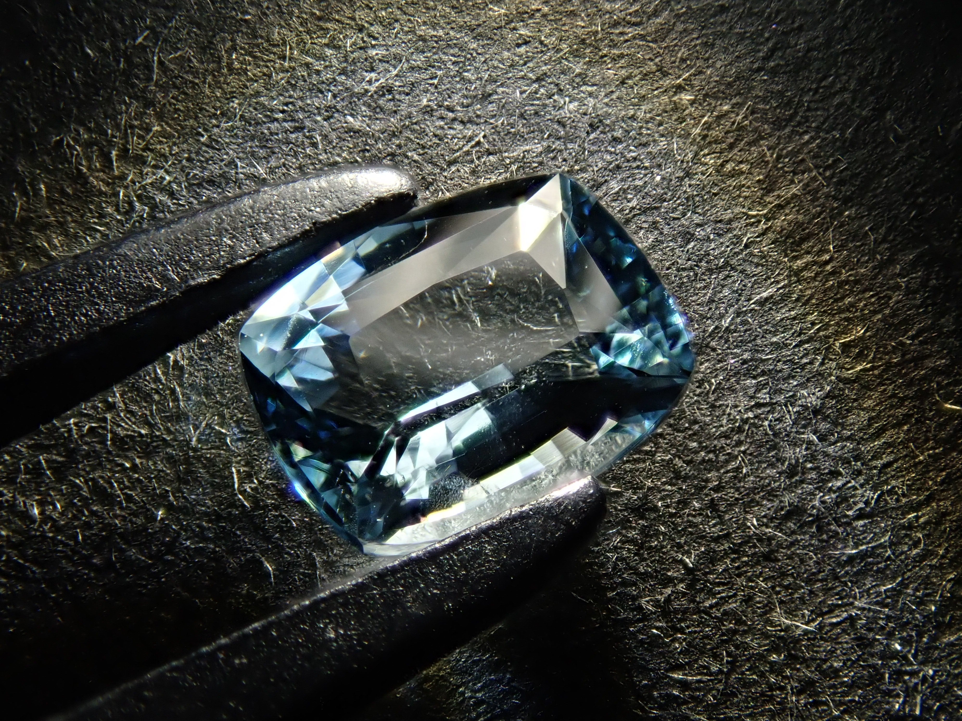 ブラジル産アクアマリン 0.463ctルース