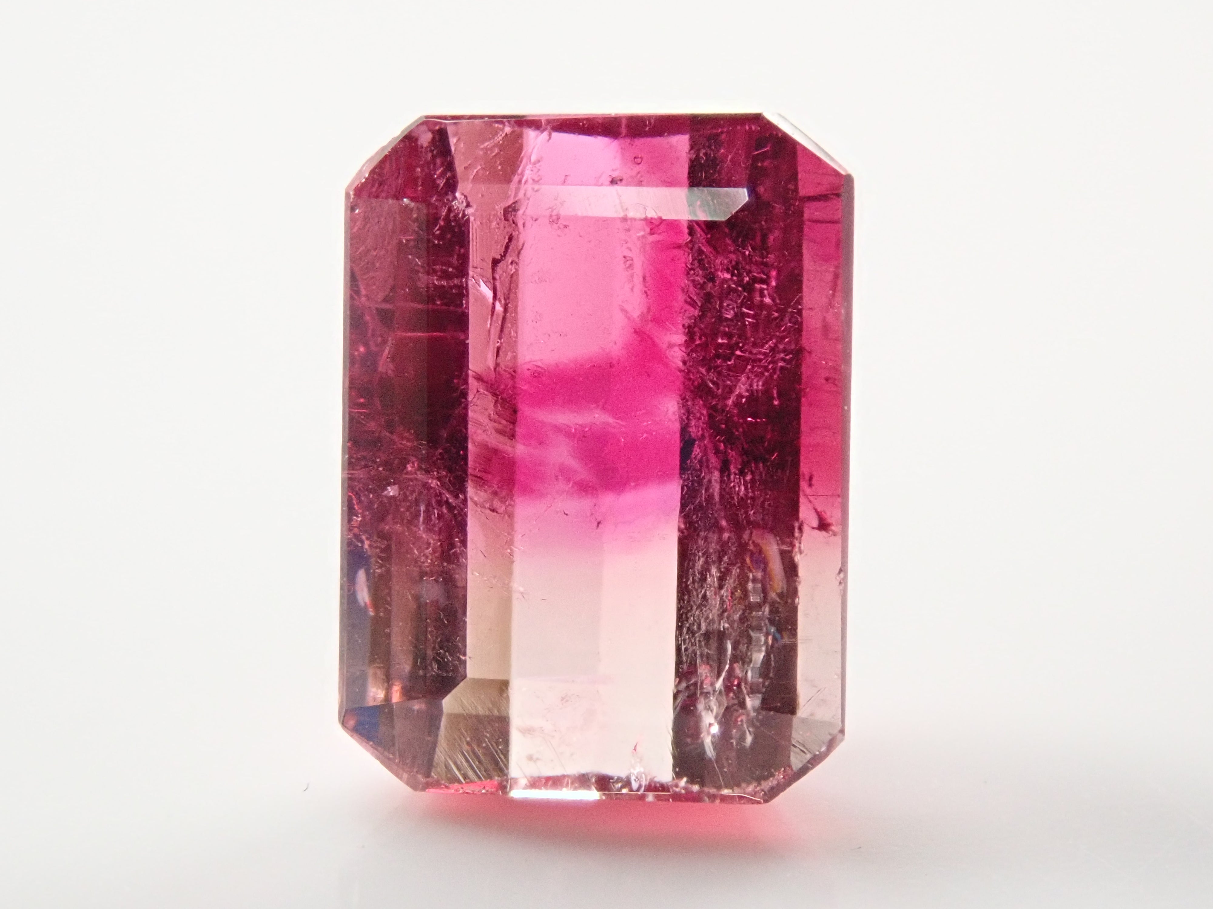 アフガニスタン産バイカラートルマリン（通称名：バイカラールベライト